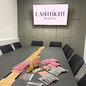 Classic Lash Masterclass at the Lash Right HQ